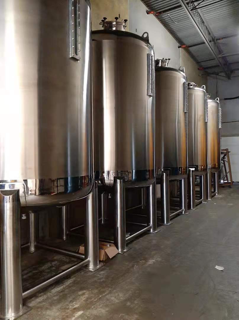 beer brewing equipment